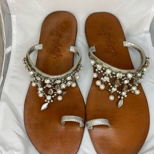 Naughty monkey leather flipflop with rhinestones and pearls